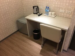 Click Hotel - Taipei Main Station Branch