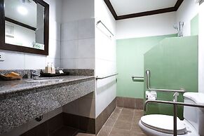 AYARA VILLAS KHAOLAK