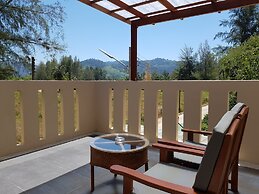 AYARA VILLAS KHAOLAK