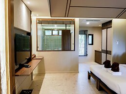 AYARA VILLAS KHAOLAK