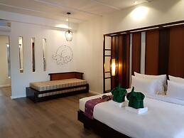 AYARA VILLAS KHAOLAK