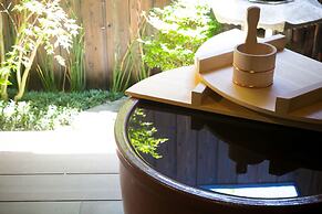 Kyotoya Tsuki no Yu KUKAI