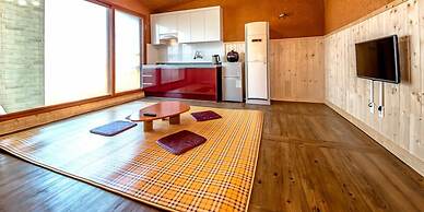 Jangchun Red Clay Pension