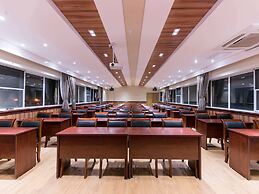 ibis Nantong Qingnian