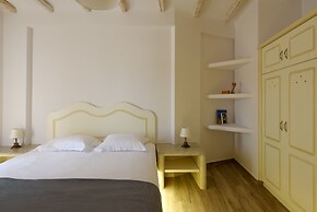 Ikies Santo Filoxenia