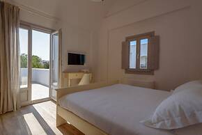 Ikies Santo Filoxenia