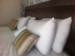 First Avenue Guest House