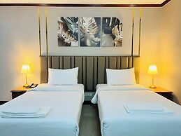 Pinehurst Golf Club & Hotel