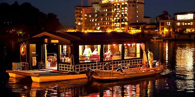 Shokyoto No Yu Mikuma Hotel