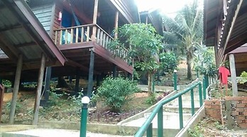 Happy Elephant Bungalows