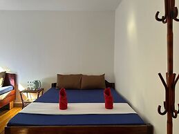 Happy Elephant Bungalows