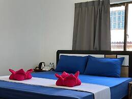 Happy Elephant Bungalows