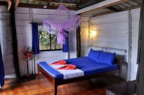 Happy Elephant Bungalows