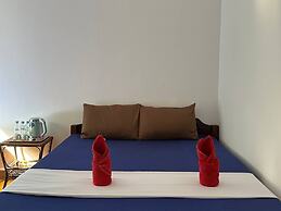 Happy Elephant Bungalows