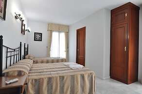 Hostal Almanzor