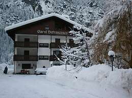 Albergo Garni Defrancesco