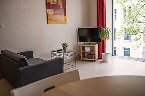 Modern & cozy apartment close to Center