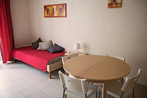 Modern & cozy apartment close to Center