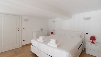 Italianway Apartments - Villa Mafalda