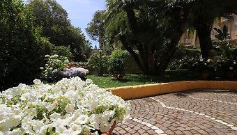 Italianway Apartments - Villa Mafalda