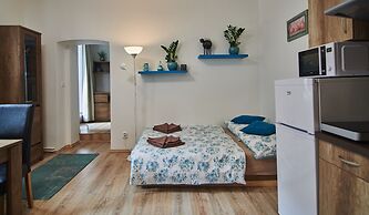 2 Bedroom Home near Prague Castle