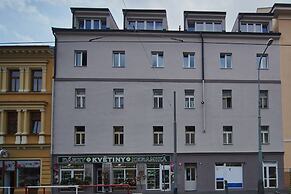 2 Bedroom Home near Prague Castle