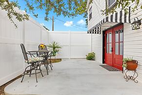 The Old Liberty Schoolhouse B&B