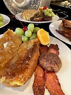 The Old Liberty Schoolhouse B&B