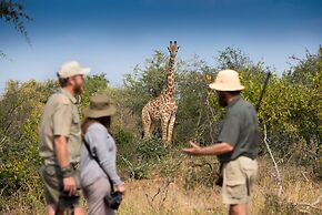 Makumu Private Game Lodge