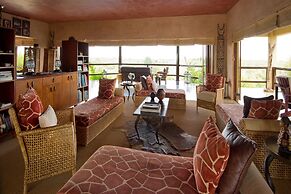 Makumu Private Game Lodge