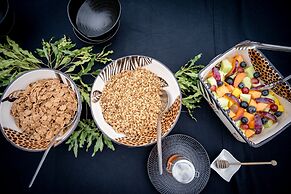 Makumu Private Game Lodge