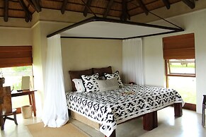 Makumu Private Game Lodge