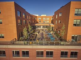 Hyatt Place Eugene / Oakway Center