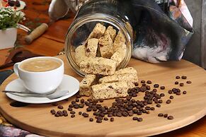 Del Roza Guest House