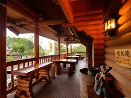 Log Cabin Kinoko No Sato