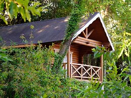 Log Cabin Kinoko No Sato