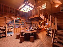 Log Cabin Kinoko No Sato