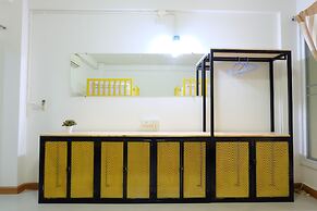 Daizy House - Hostel