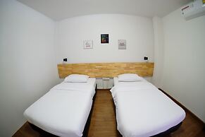 Daizy House - Hostel