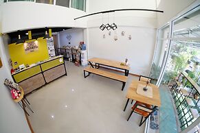 Daizy House - Hostel