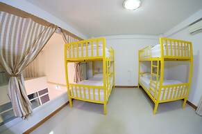 Daizy House - Hostel