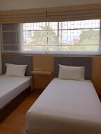 Nine Place Sukhumvit 40 - Hostel