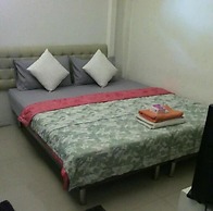 Nine Place Sukhumvit 40 - Hostel