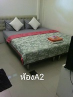 Nine Place Sukhumvit 40 - Hostel