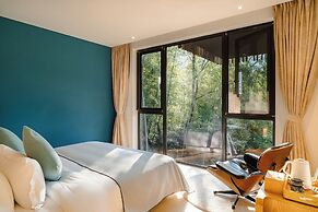 Meijie Mountain Hotspring Resort