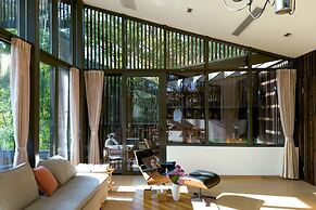 Meijie Mountain Hotspring Resort