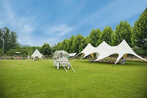 Meijie Mountain Hotspring Resort