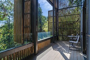 Meijie Mountain Hotspring Resort