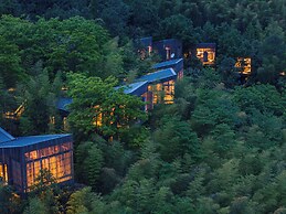 Meijie Mountain Hotspring Resort