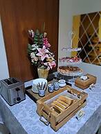 Sakura Boutique Hotel